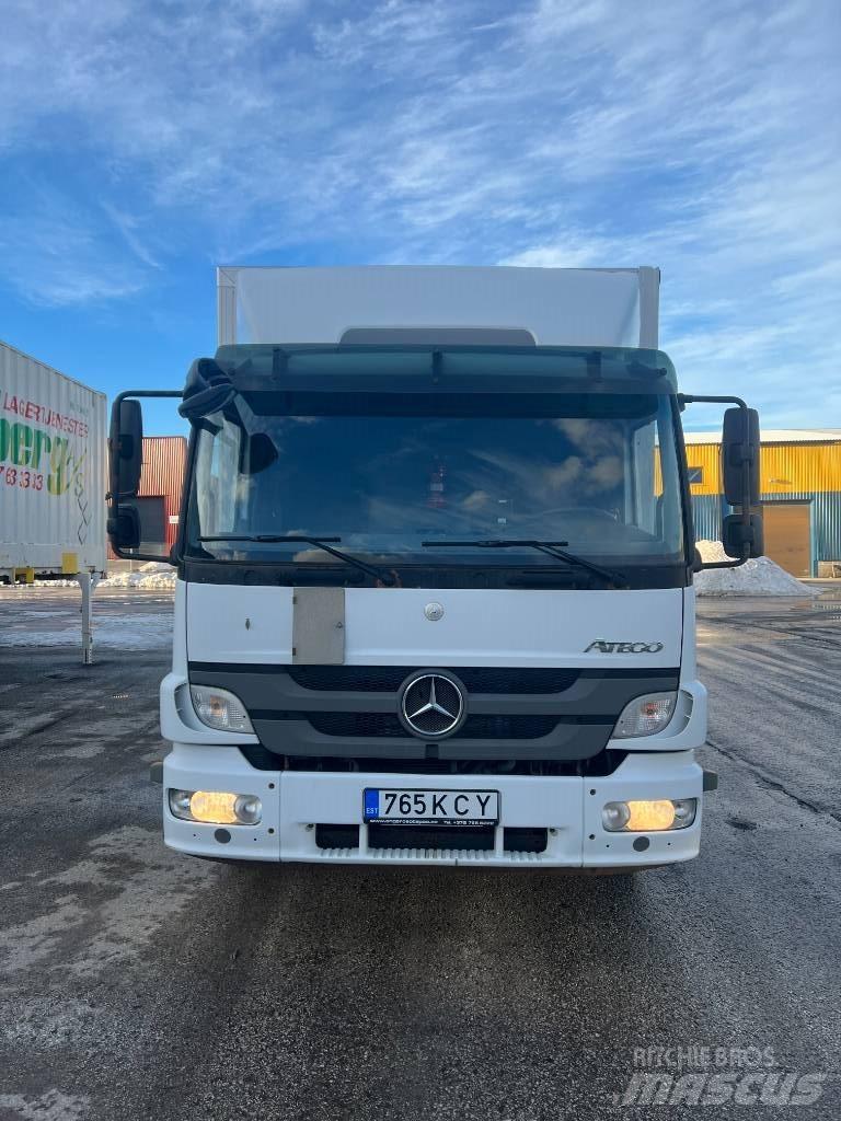 Mercedes-Benz ATEGO 厢式货车
