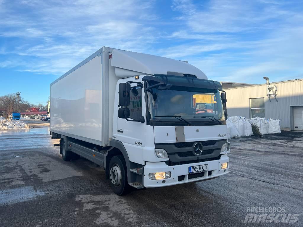 Mercedes-Benz ATEGO 厢式货车