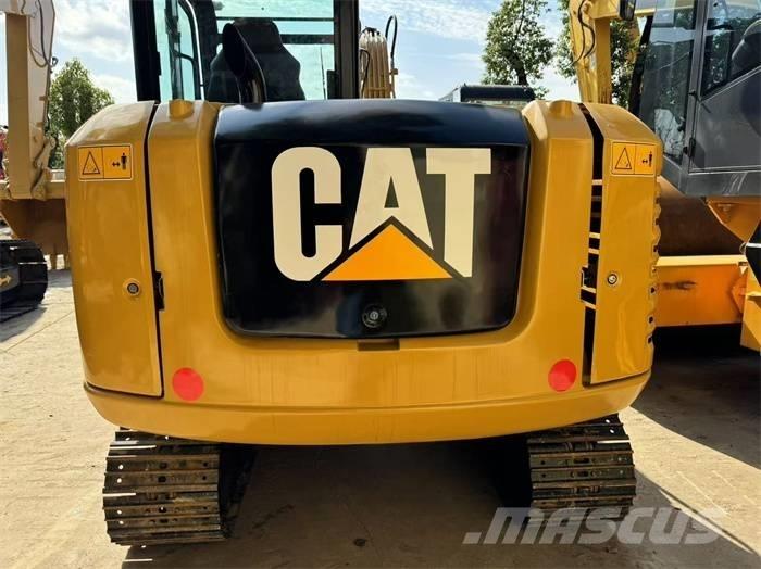 CAT 305.5 小型挖掘机