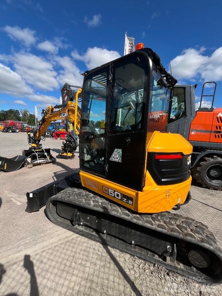JCB 50 Z-2 小型挖掘机