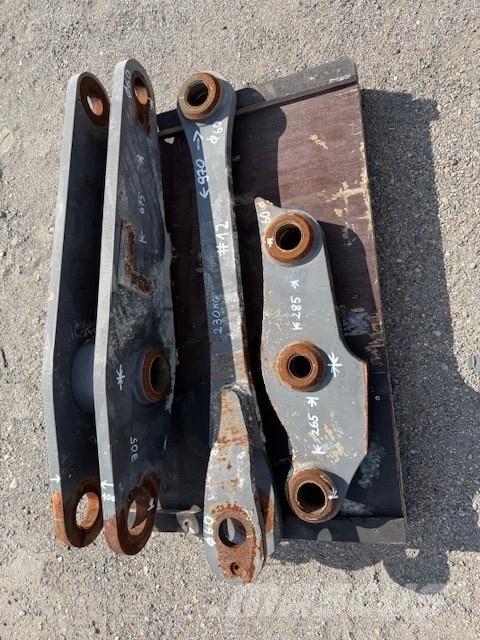 Volvo BUCKET LINK 挖斗