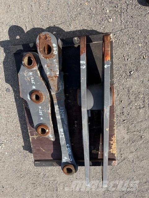Volvo BUCKET LINK 挖斗
