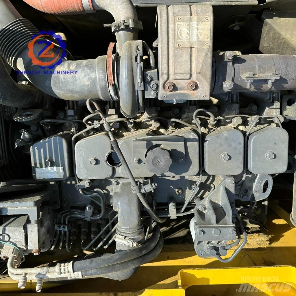 Komatsu PC 200 履带挖掘机