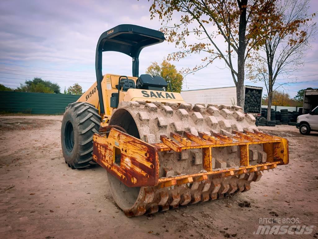 Sakai SV 540 T 单轮压路机