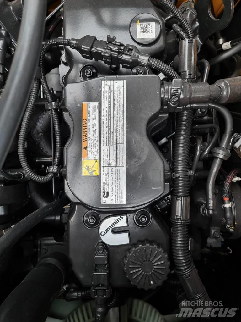 Hyundai HX210AL 履带挖掘机