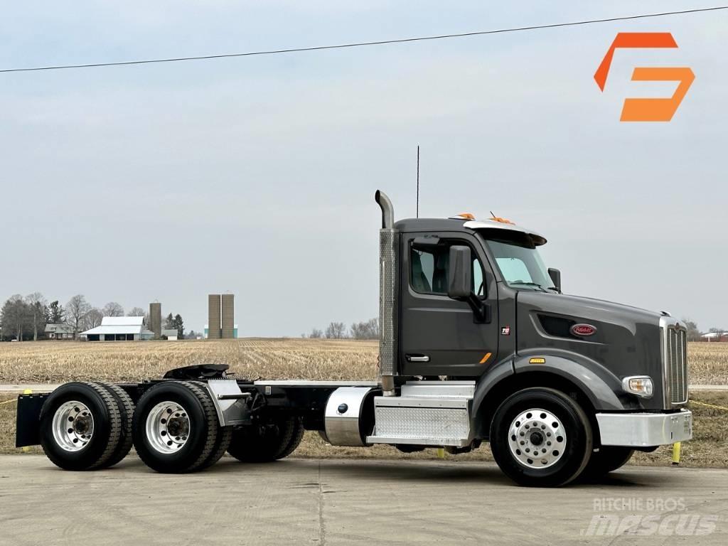 Peterbilt 567 牵引车