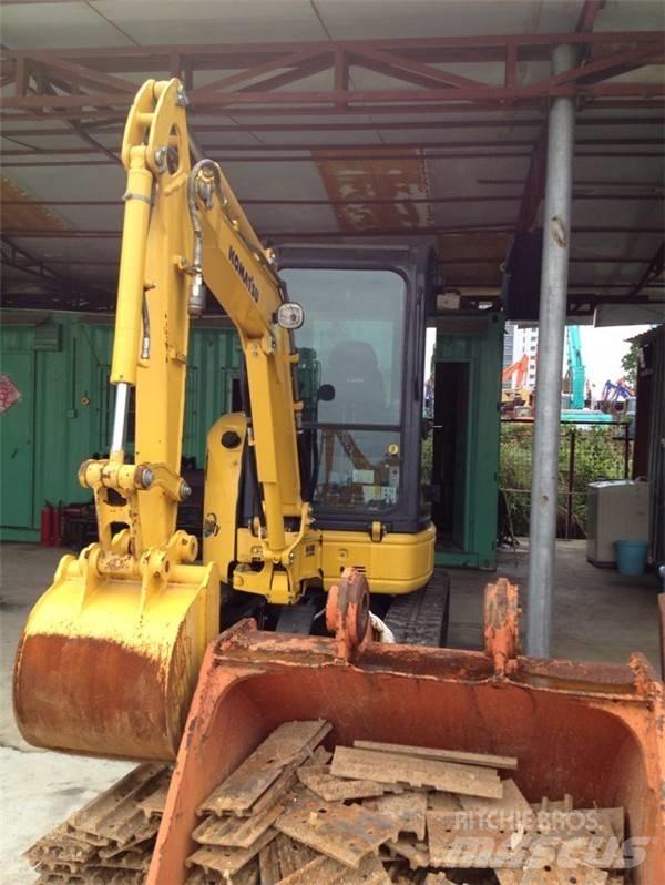 Komatsu PC 30 MR-3 小型挖掘机