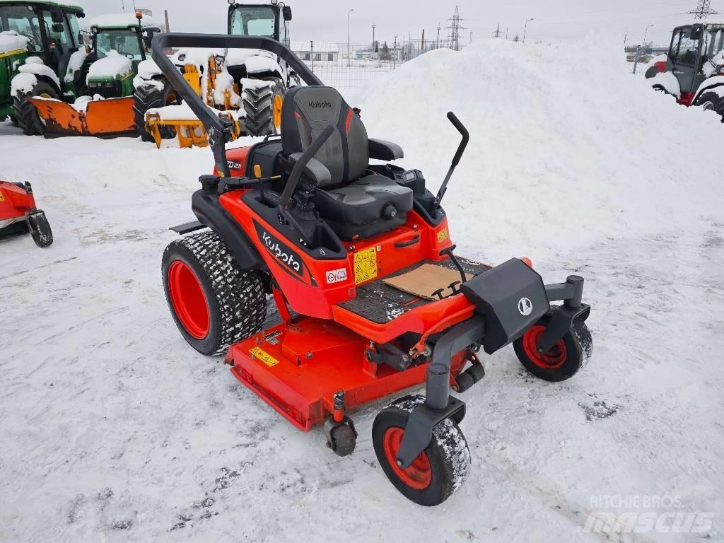 Kubota ZD 1211 骑乘式割草机