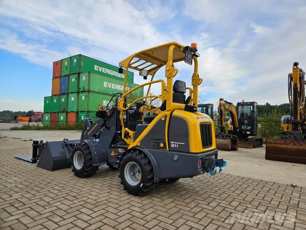 Eurotrac W11-M 小型装载机