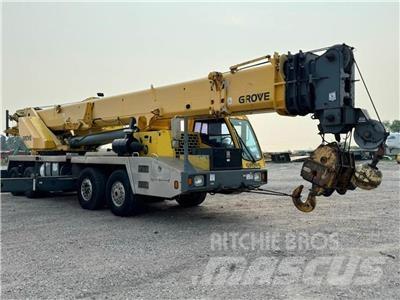 Grove TMS800E 履带起重机