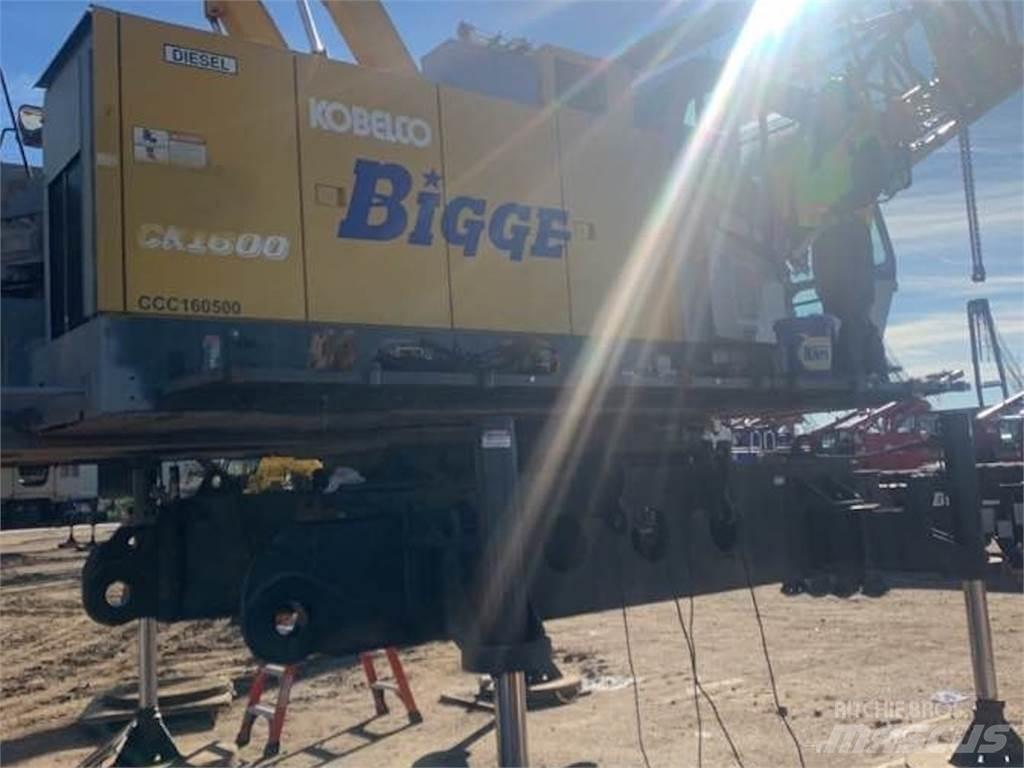 Kobelco CK1600 履带起重机