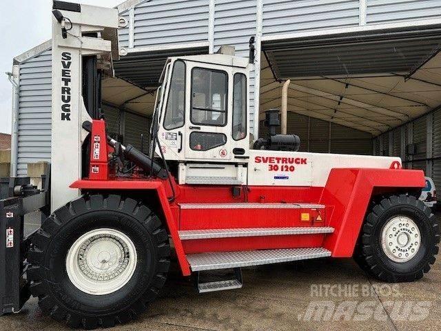 Svetruck 30120-46 柴油叉车
