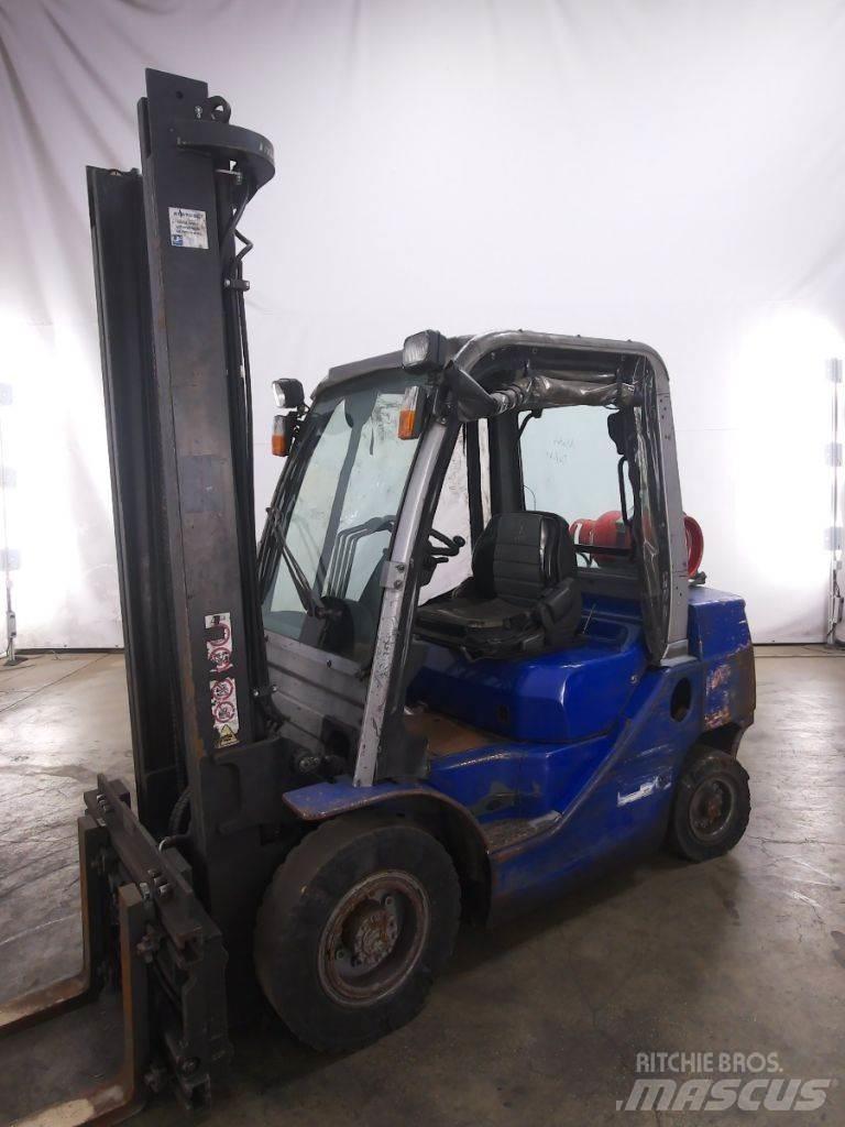Cesab M325G 天然气叉车