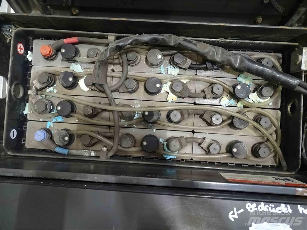 Crown WT3040 手摇升降机