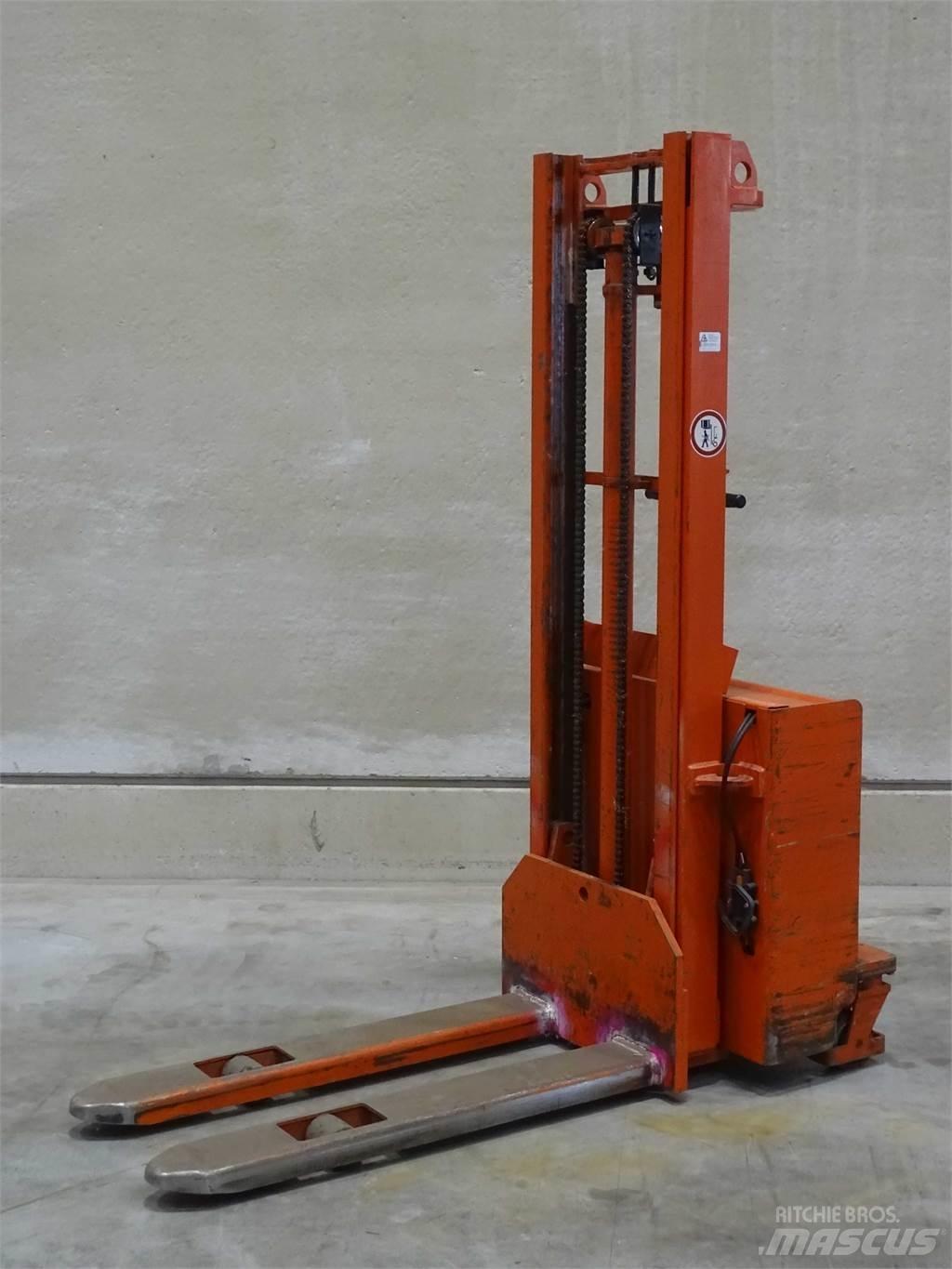 Lafis LEC10 手推堆垛车