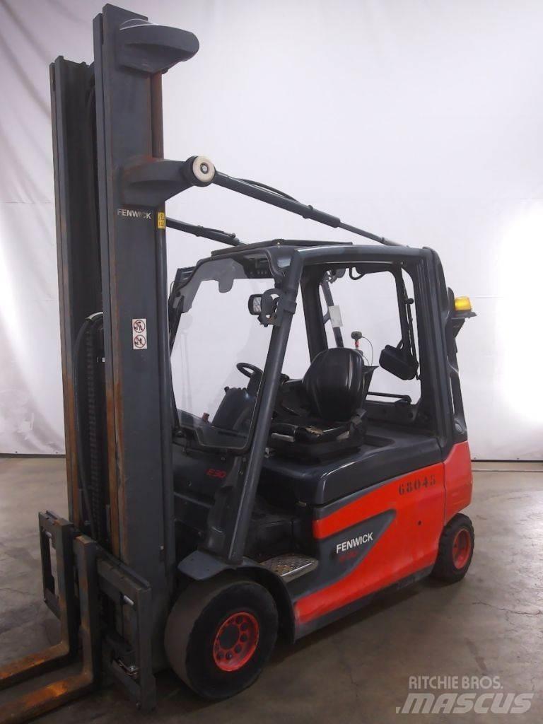 Linde E30L-01 电动叉车