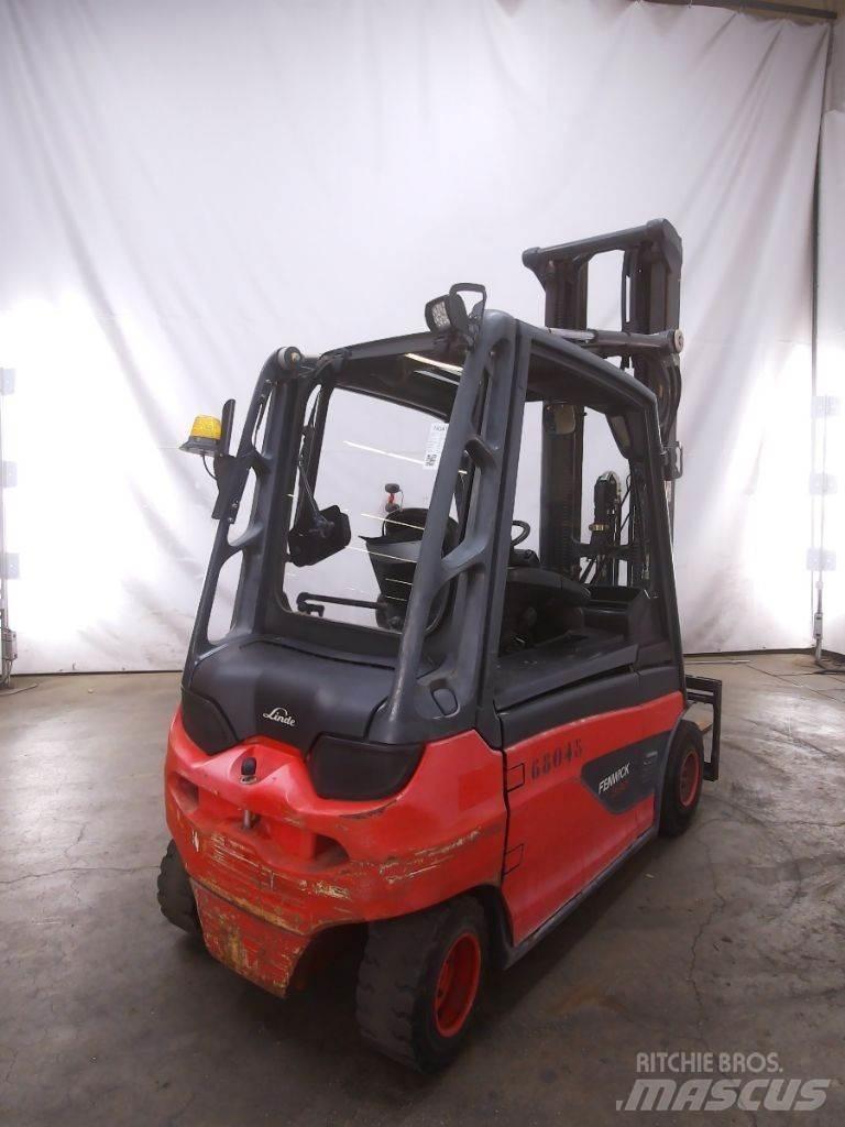 Linde E30L-01 电动叉车