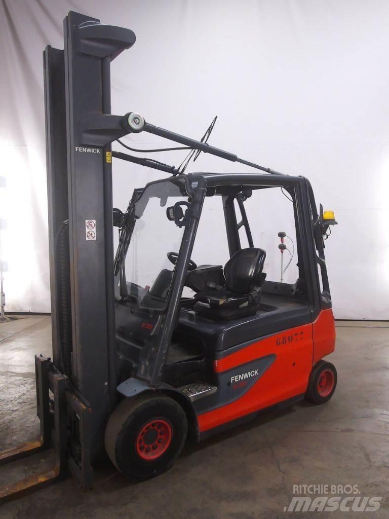 Linde E30L-01 电动叉车