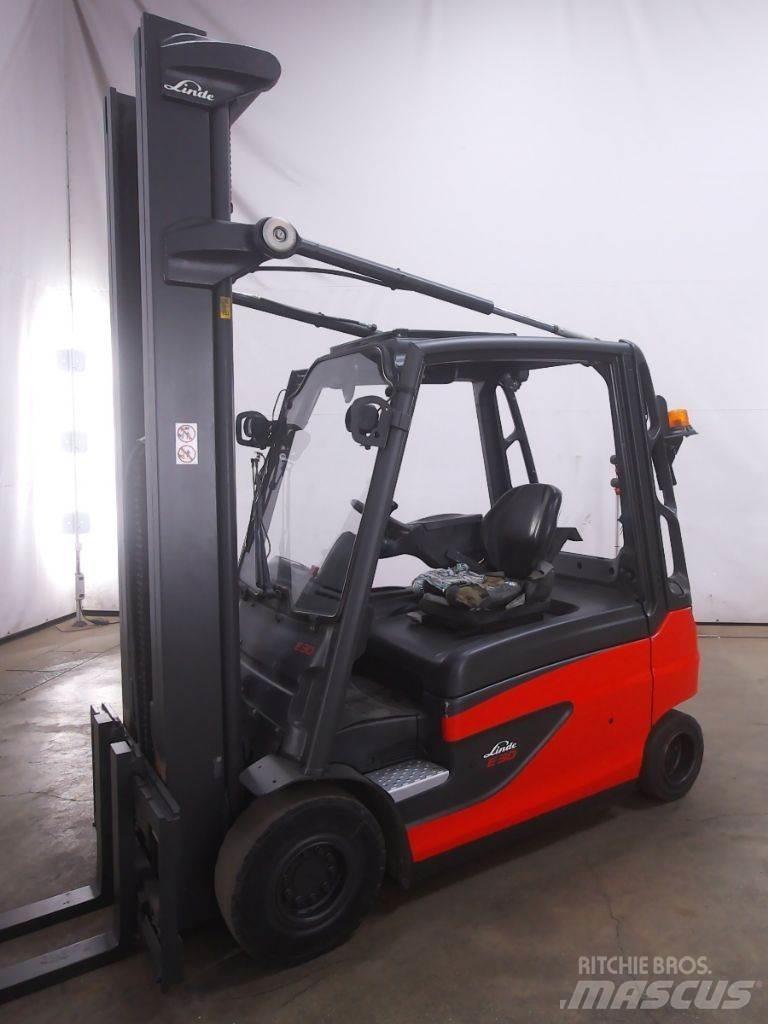 Linde E30L-01 电动叉车