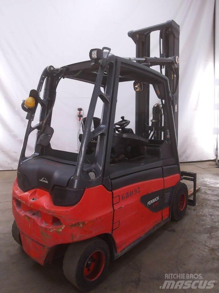 Linde E30L-01 电动叉车