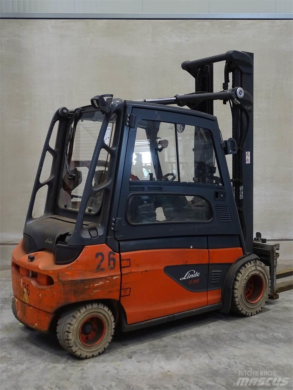 Linde E35L 电动叉车