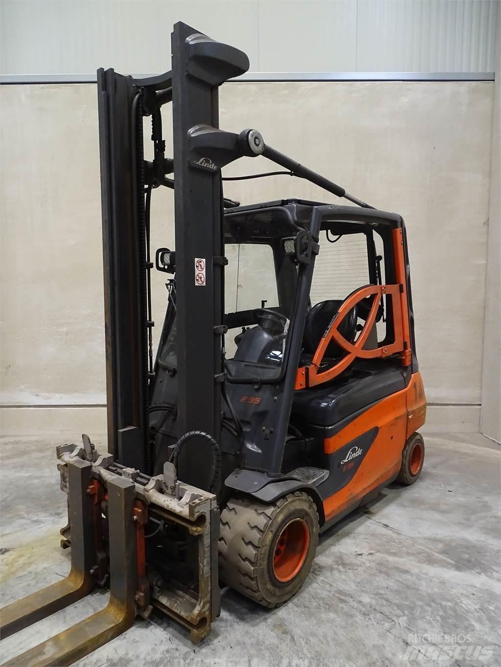 Linde E35L-01 电动叉车