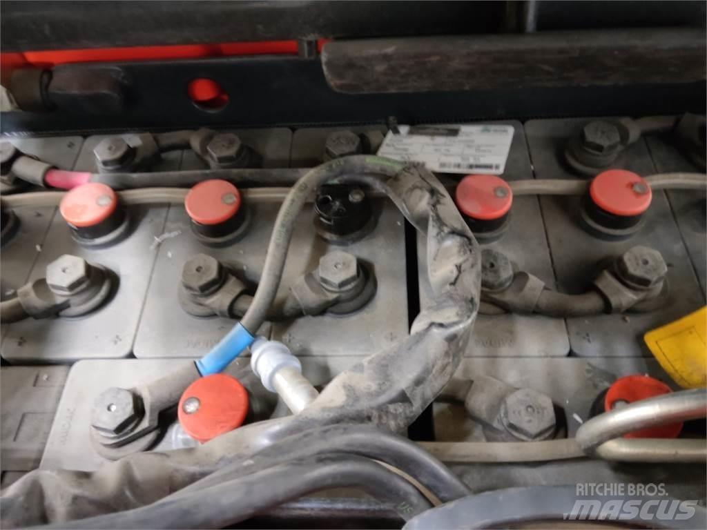 Linde V08-02 低架装载机