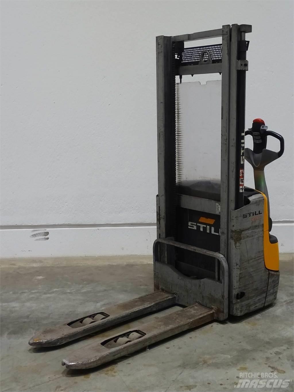 Still EXV10 手推堆垛车