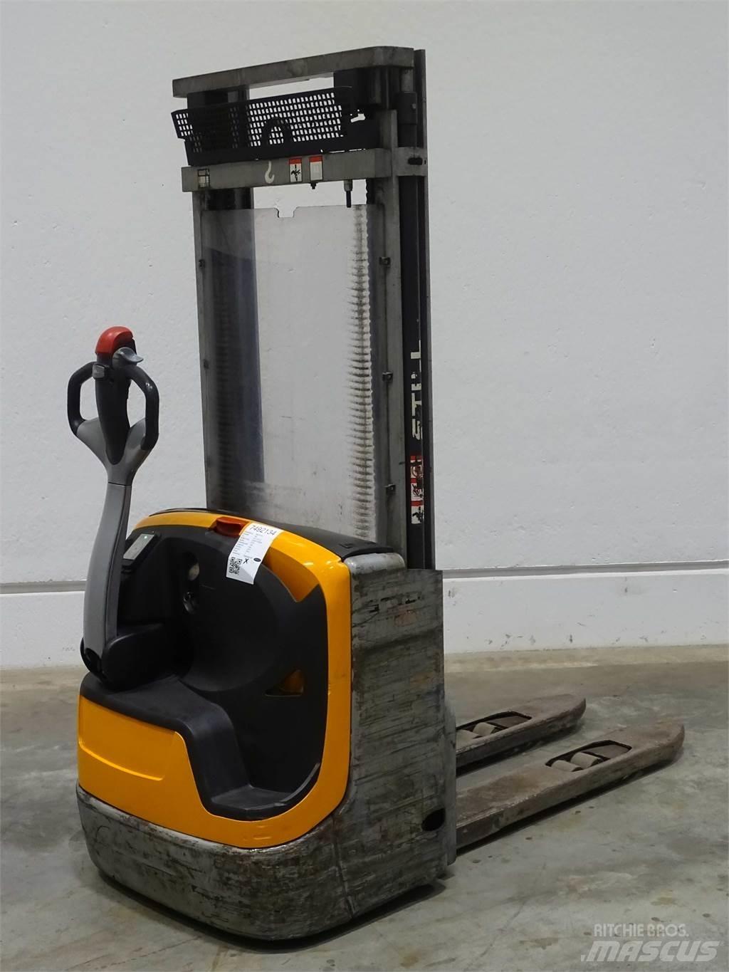 Still EXV10 手推堆垛车