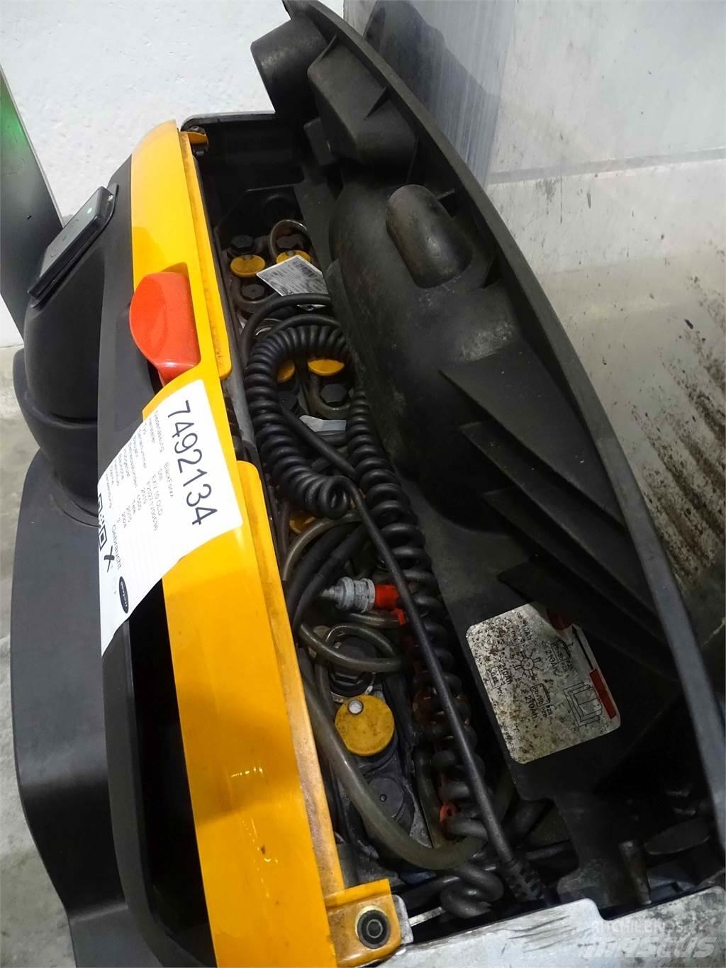 Still EXV10 手推堆垛车