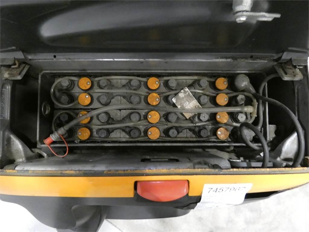 Still EXV14C 手推堆垛车