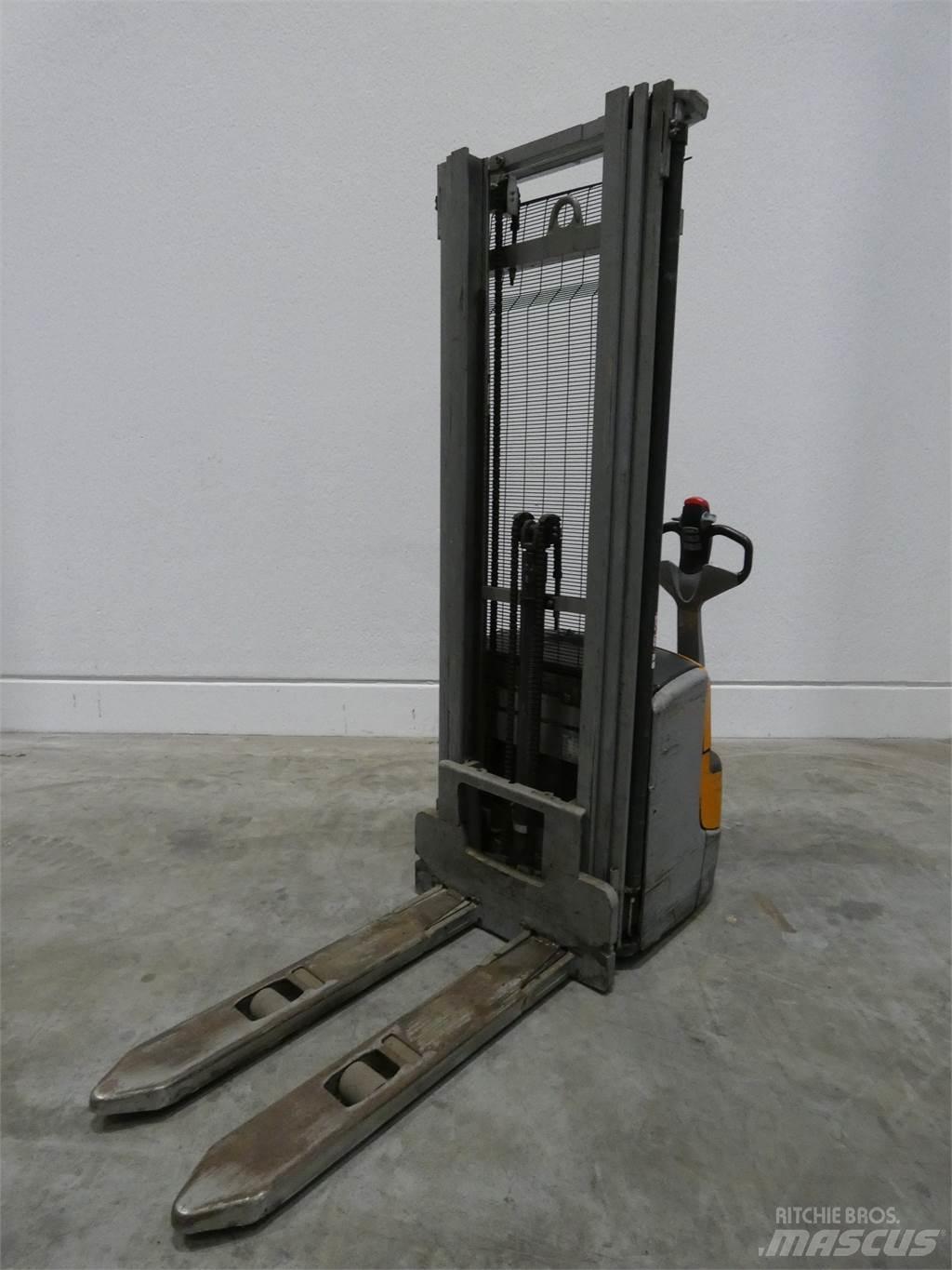 Still EXV14C 手推堆垛车