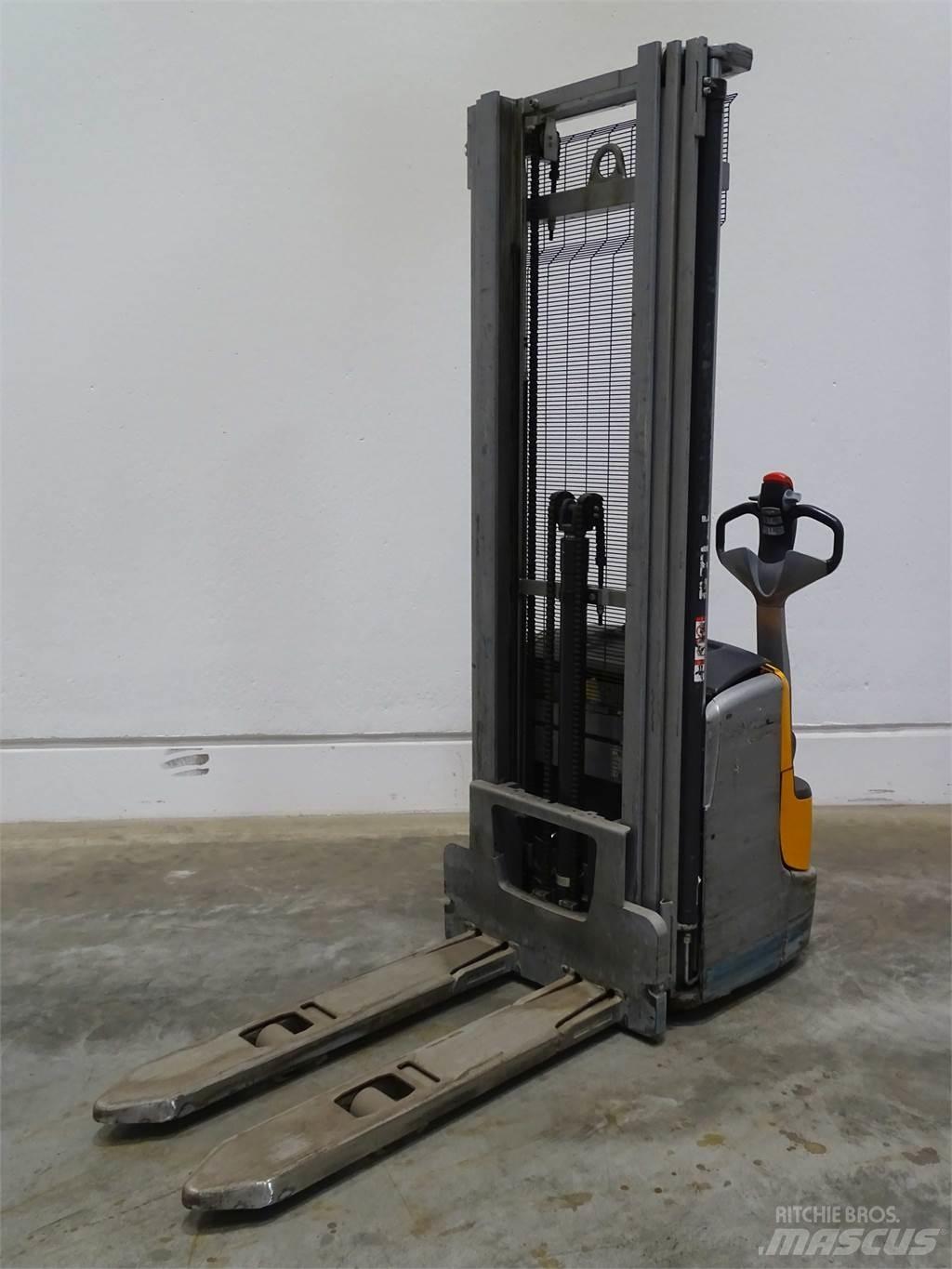 Still EXV14C 手推堆垛车