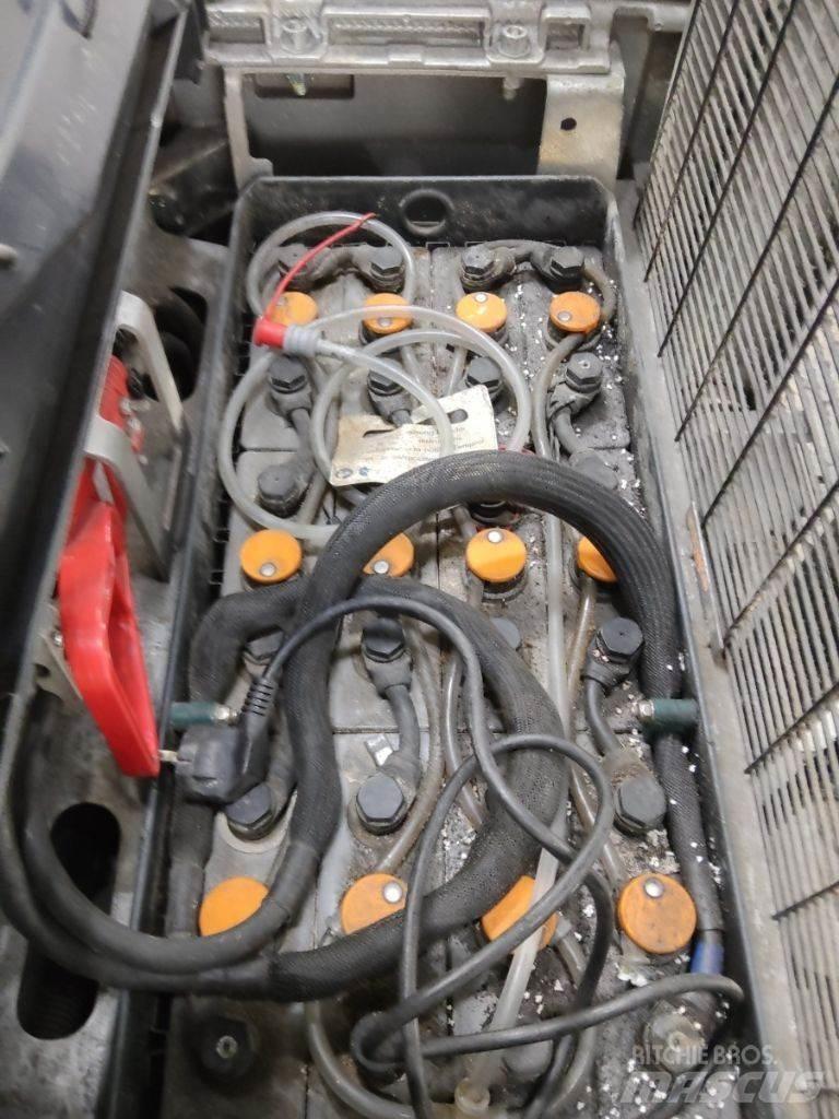 Still EXV20 手推堆垛车
