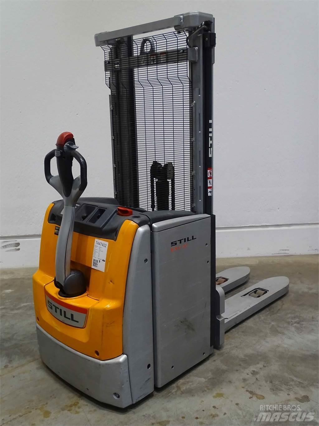 Still EXV20 手推堆垛车