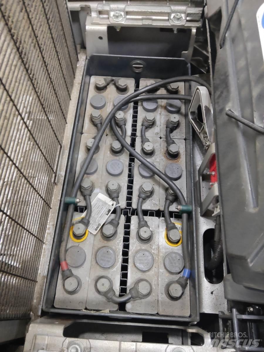 Still EXV20 手推堆垛车