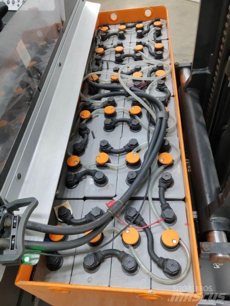 Still FM-X12 前移式叉车