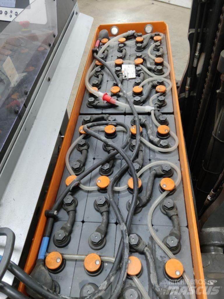 Still FM-X14 前移式叉车
