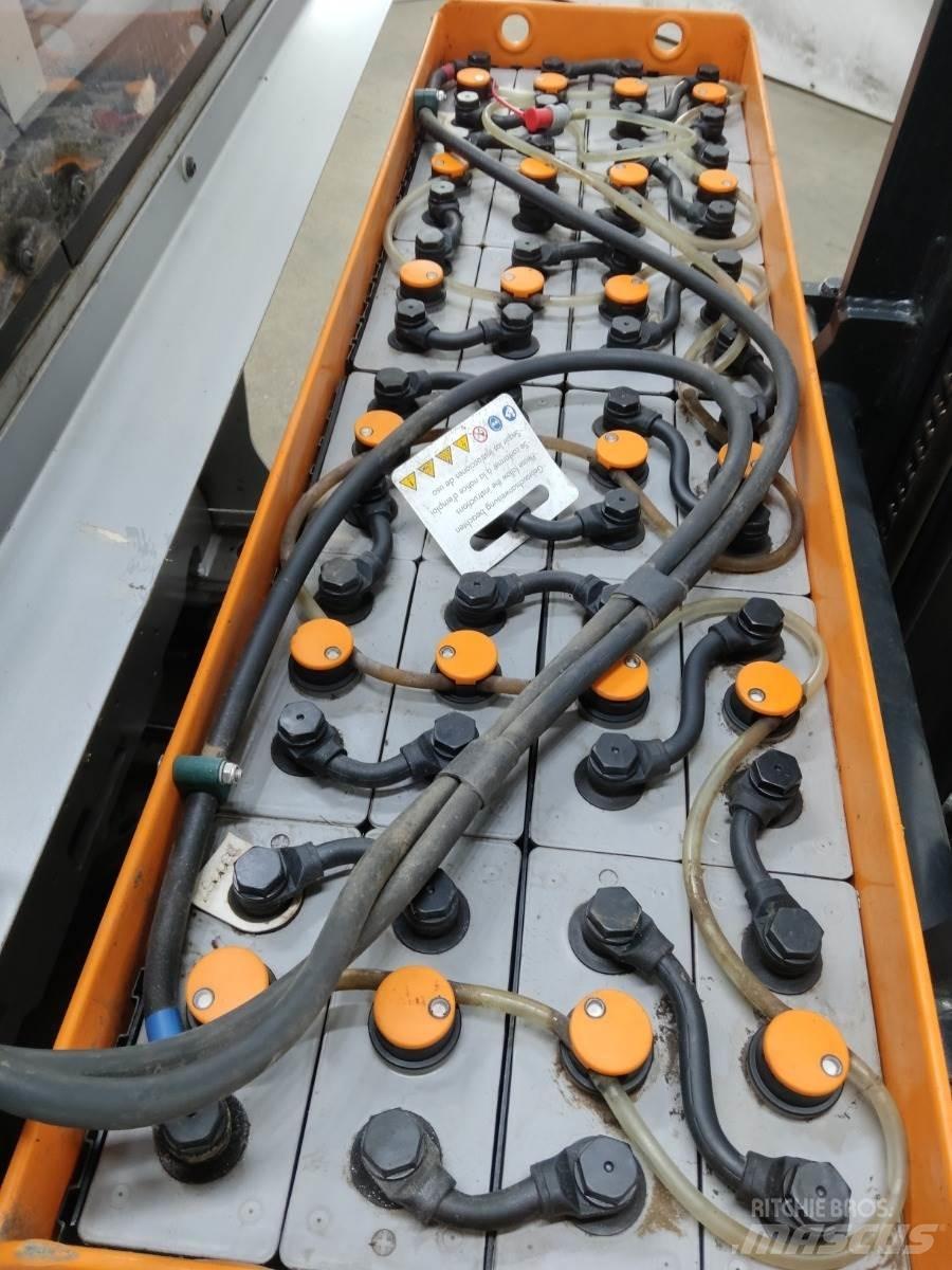 Still FM-X14 前移式叉车