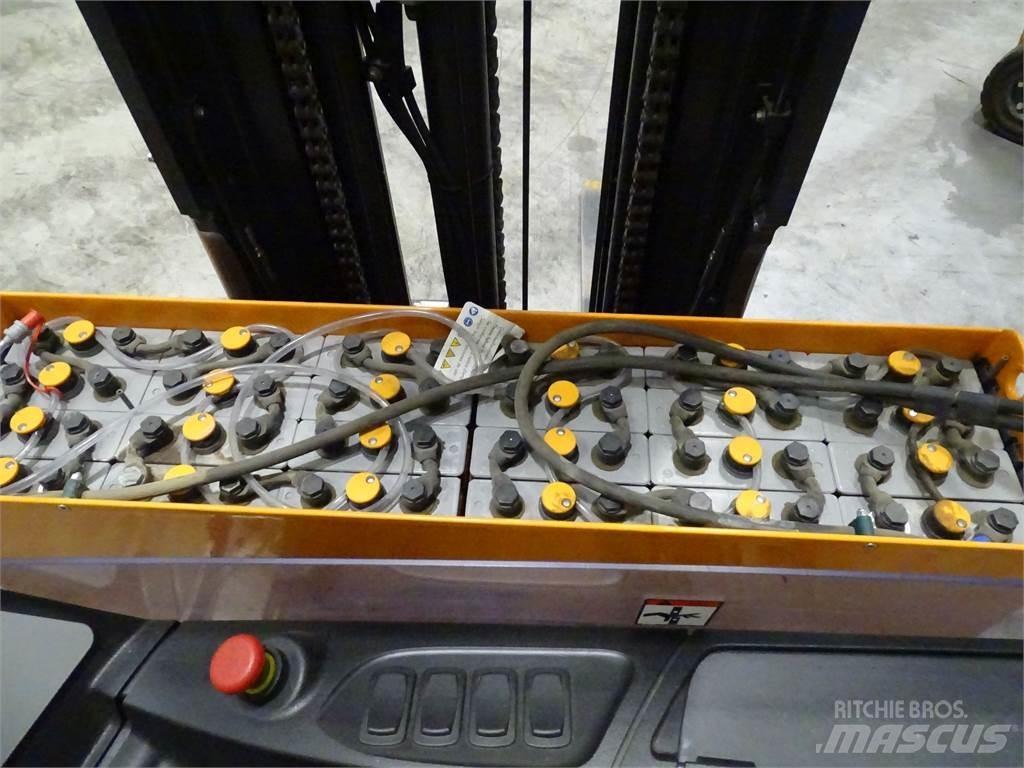 Still FM-X14 前移式叉车