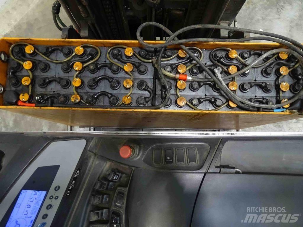 Still FM-X17 前移式叉车