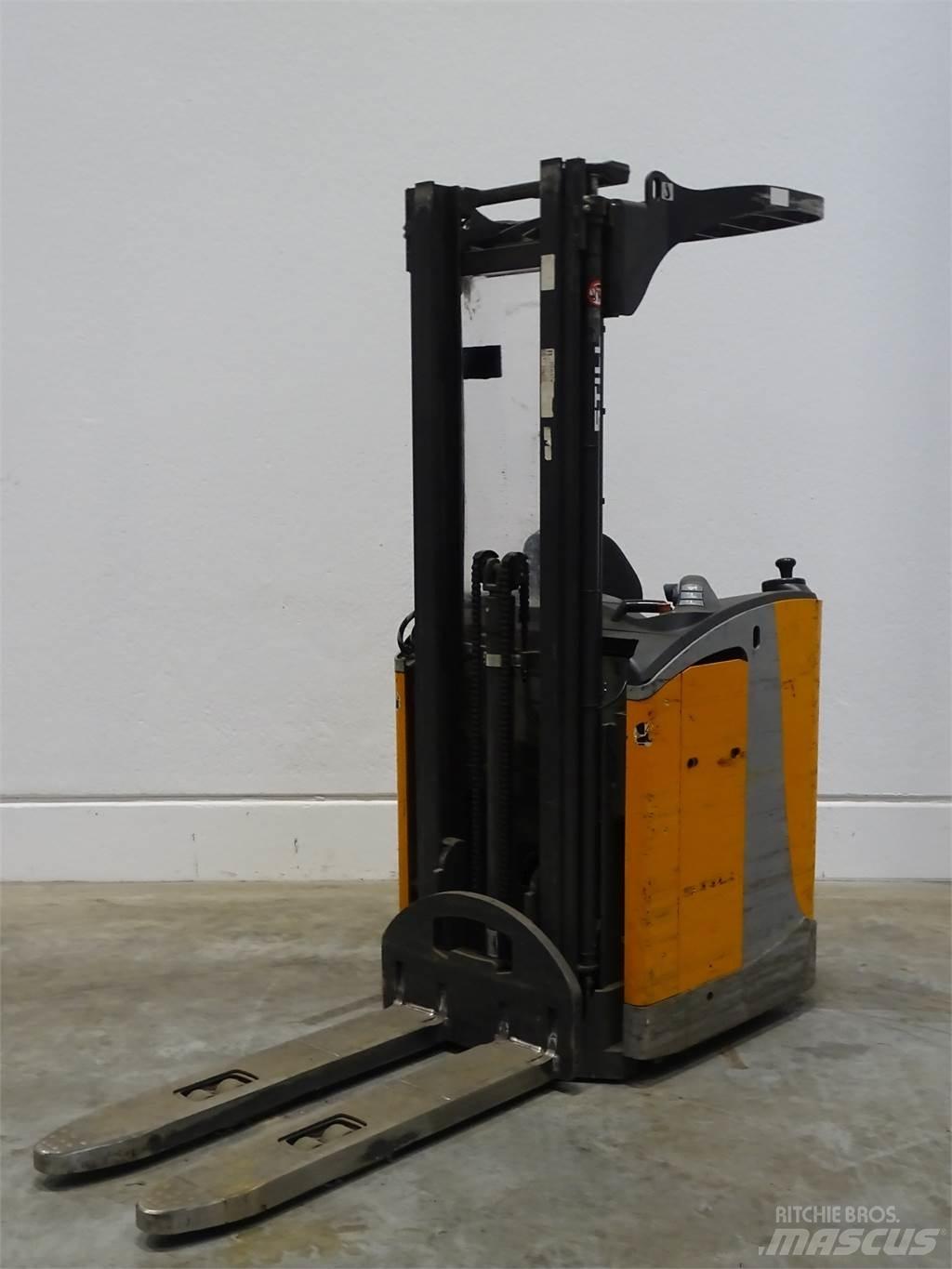 Still FV-XI12 手推堆垛车