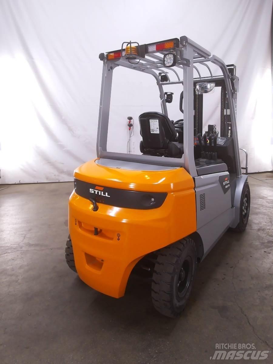 Still RCE35 电动叉车