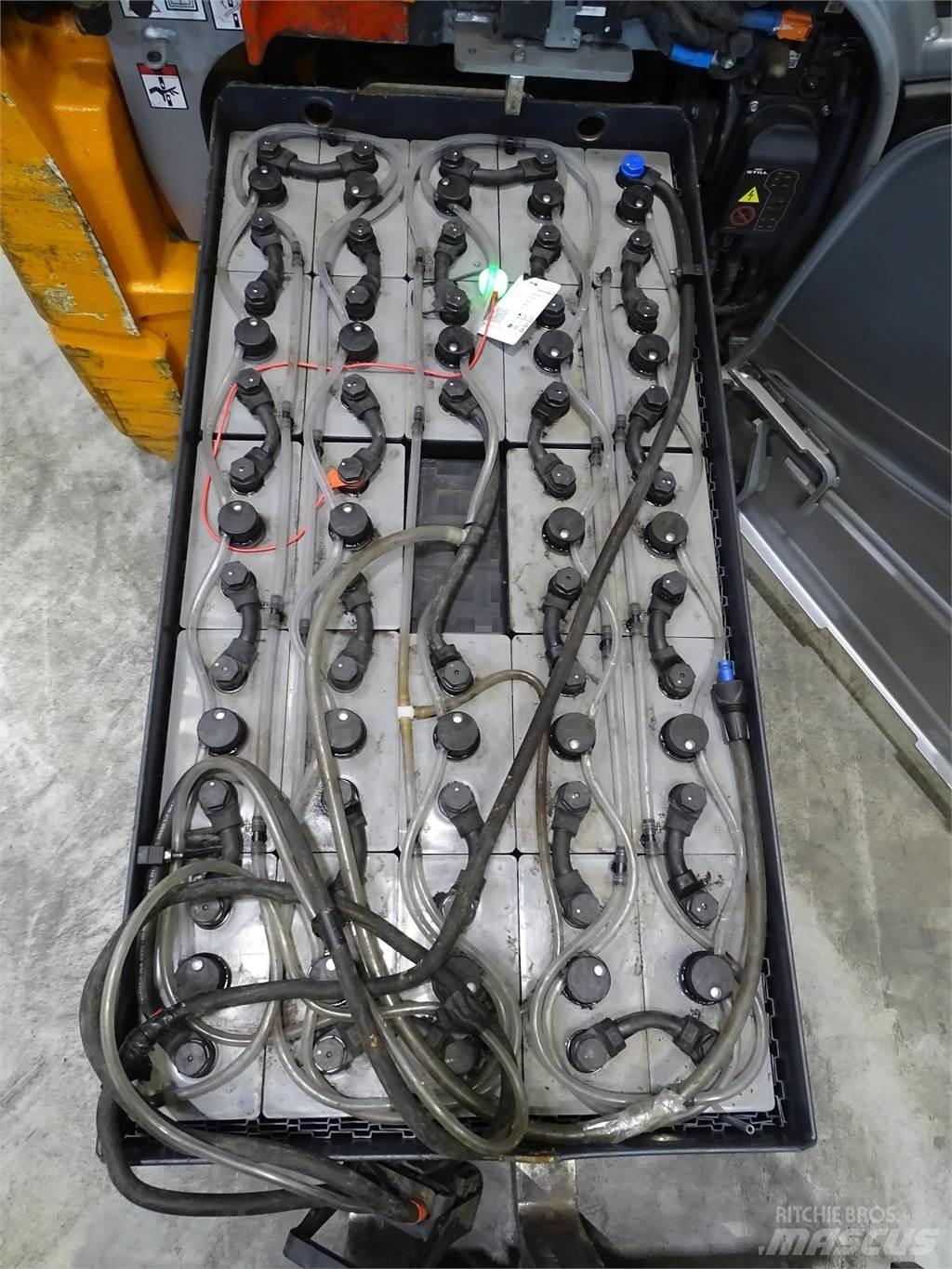 Still RX20-16C 电动叉车