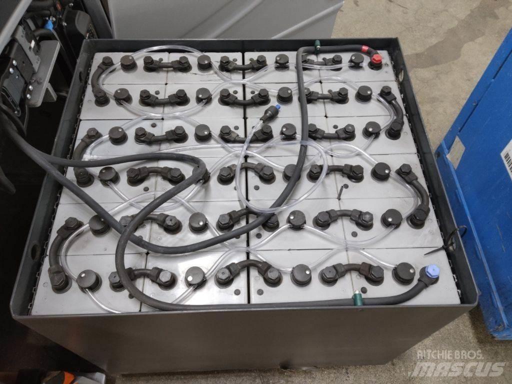 Still RX20-18PL 电动叉车