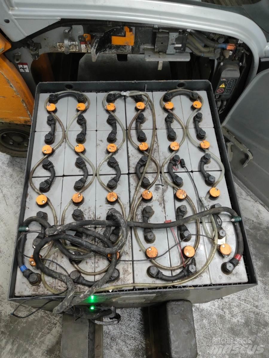 Still RX20-20PL 电动叉车