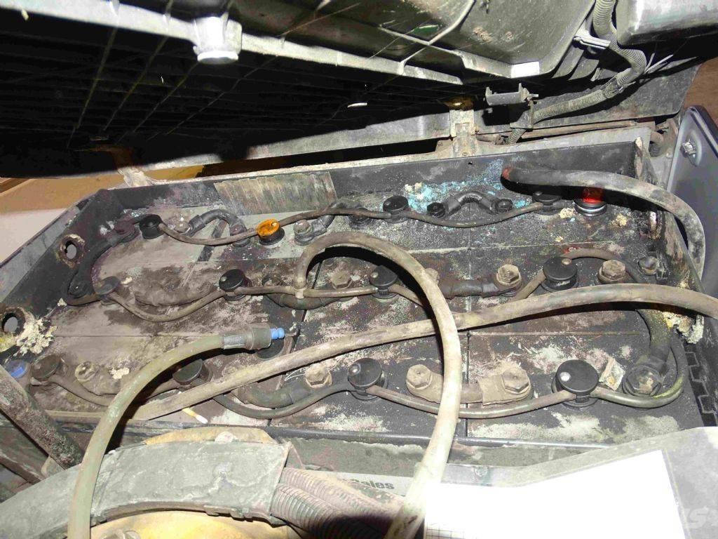 Still RX50-13 电动叉车