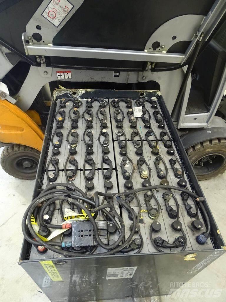Still RX60-25/600 电动叉车