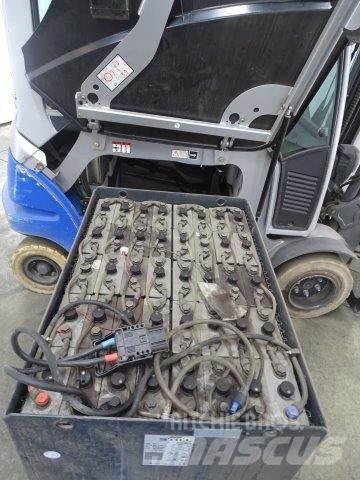 Still RX60-30 电动叉车