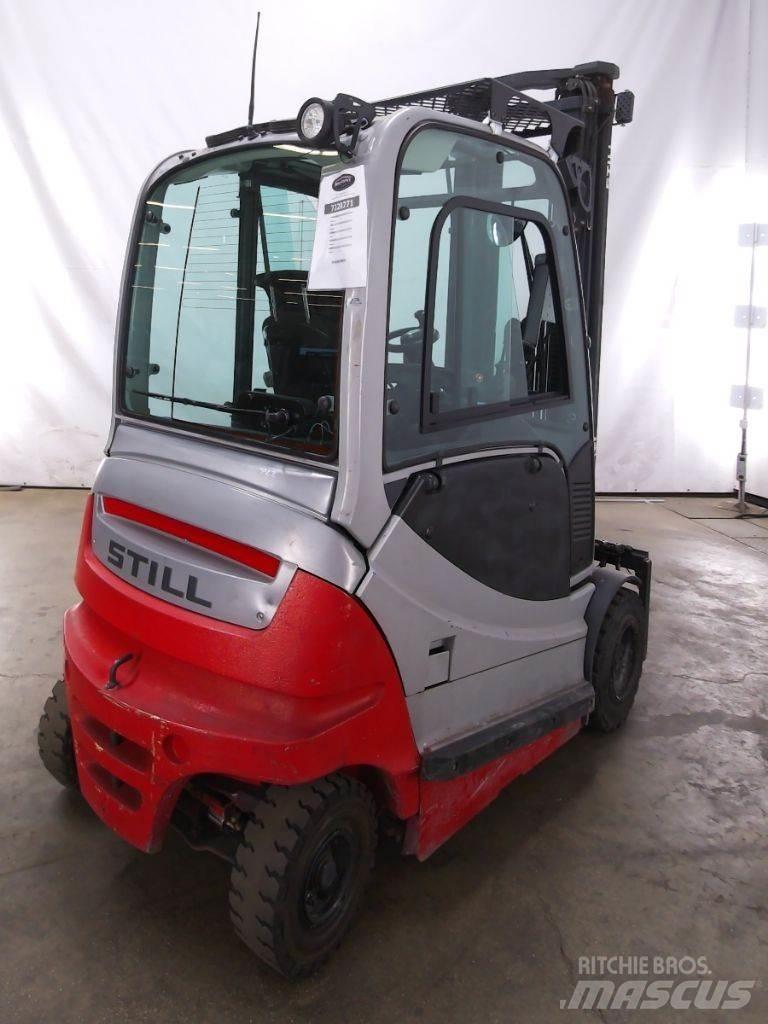 Still RX60-30 电动叉车